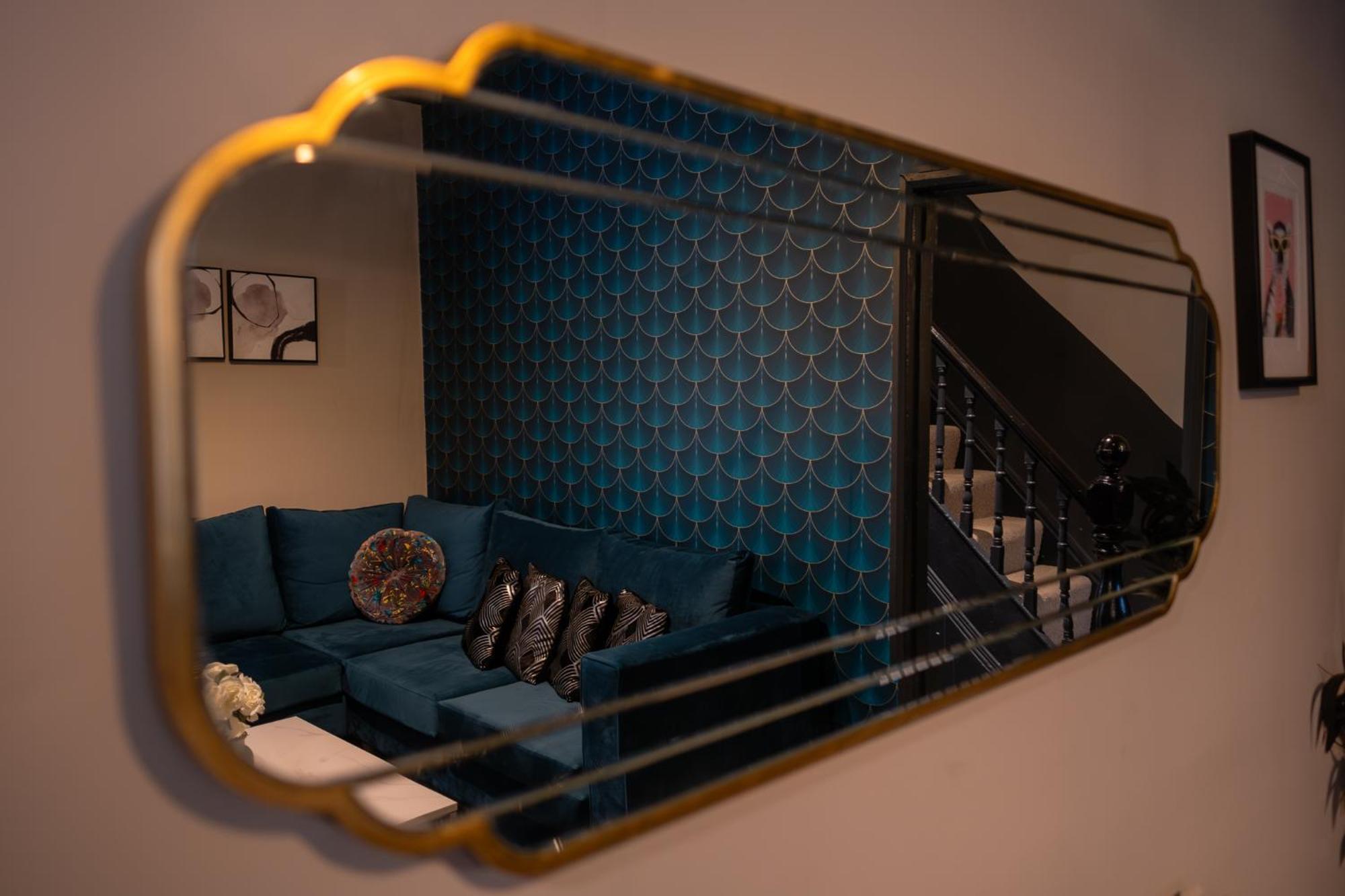 Entire Modern House Liverpool, 6 Bedrooms Εξωτερικό φωτογραφία