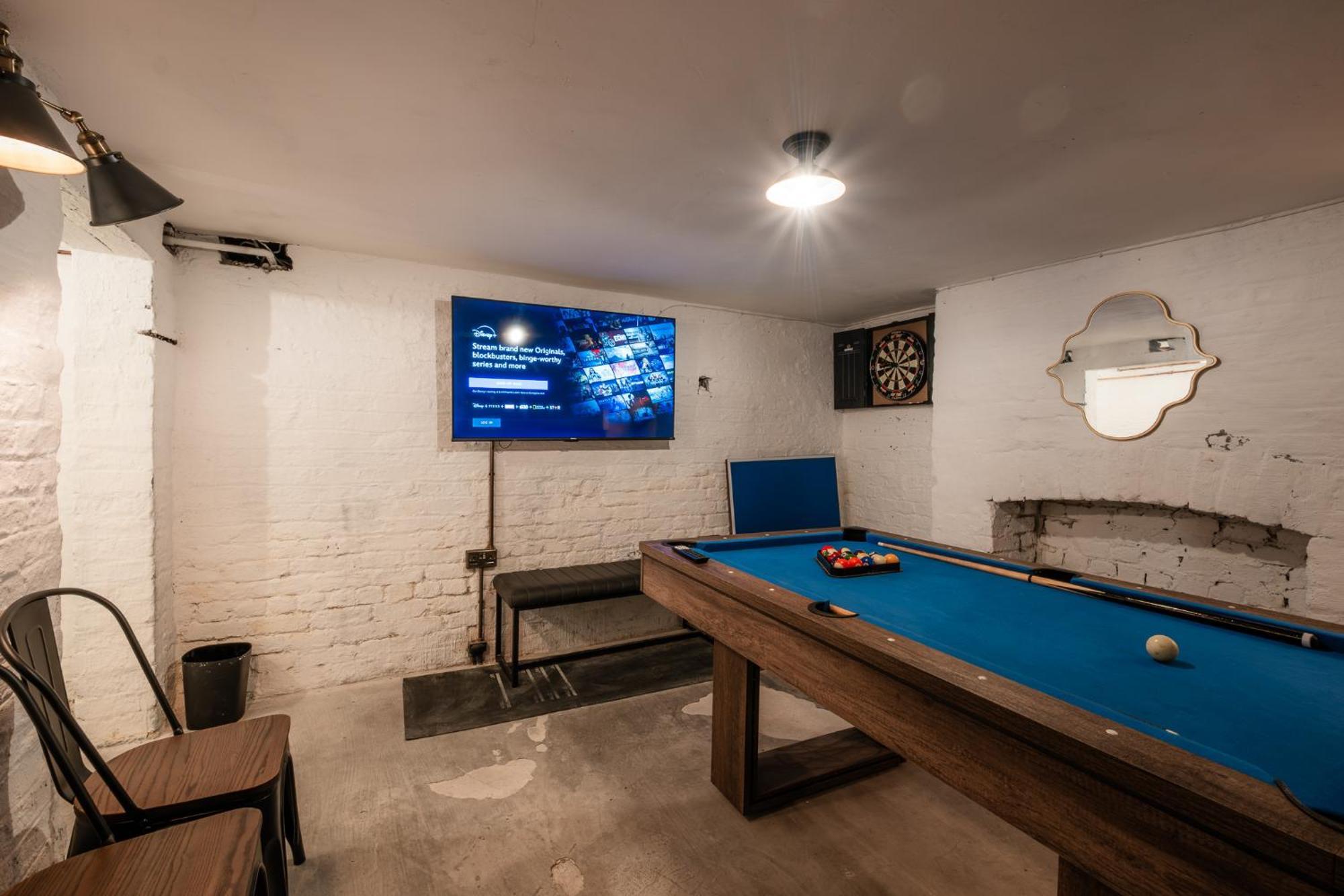 Entire Modern House Liverpool, 6 Bedrooms Εξωτερικό φωτογραφία
